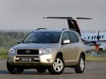 Toyota RAV4 2006 года (ZA)
